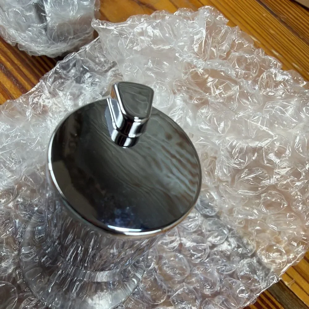 Moen genta pivoting